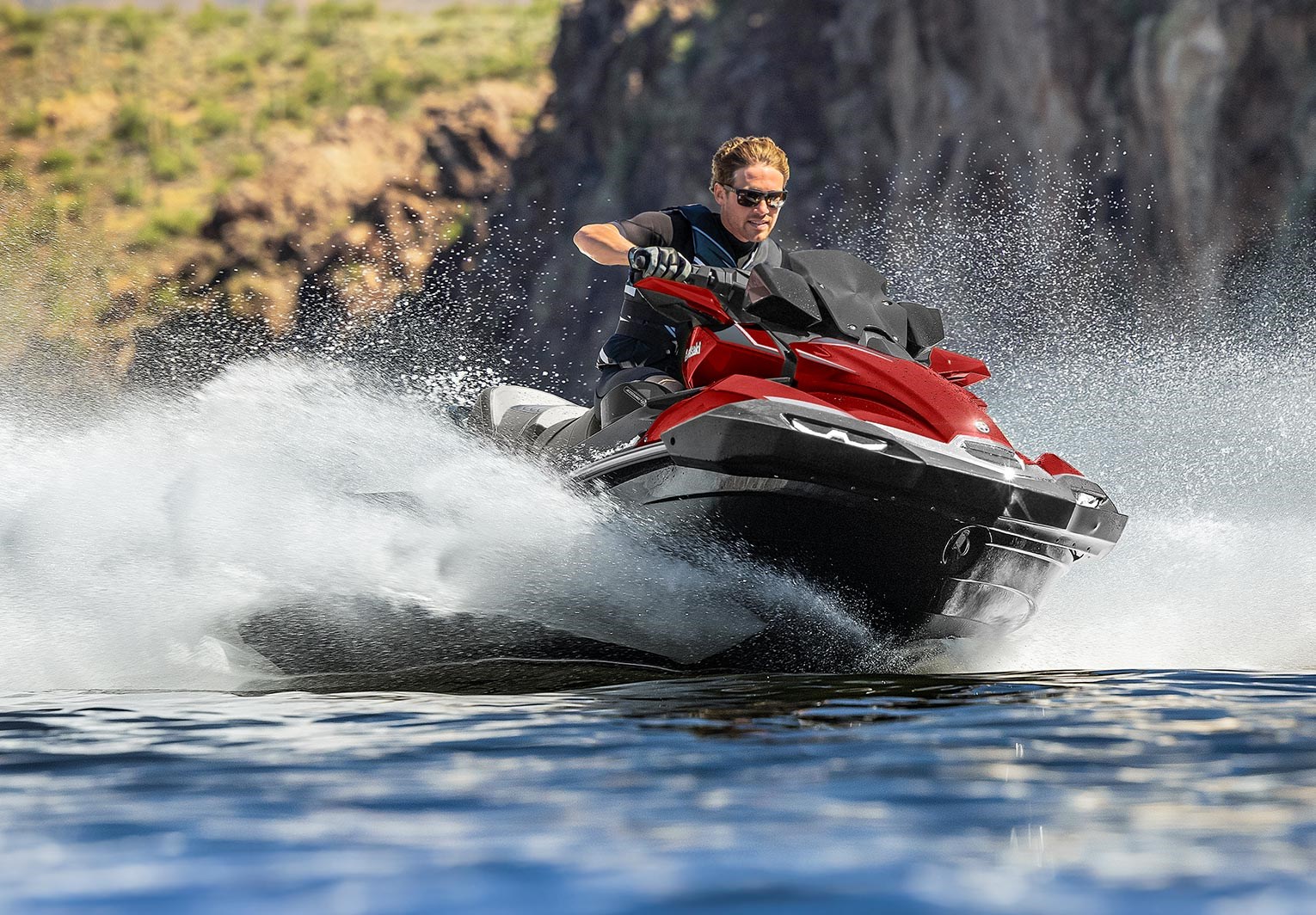 Moto de agua en acción — Alpine Motorsports